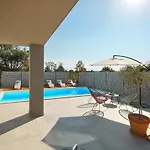 Сasa de vacaciones North Zaton (Zadar)