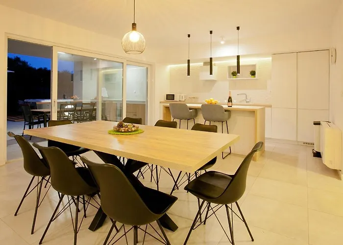 North بيت للعطل زاتون